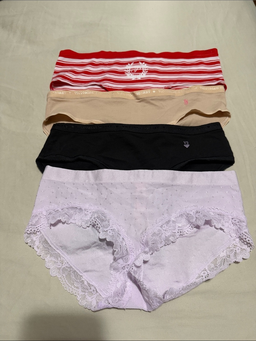 Victoria’s Secret bundles
